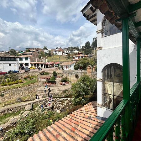 Hotel Calicanto Real Cafe Museo Mongui Bagian luar foto